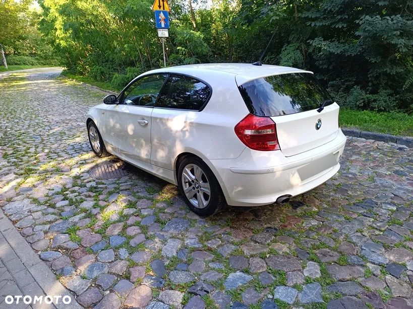BMW Seria 1 116i - 4