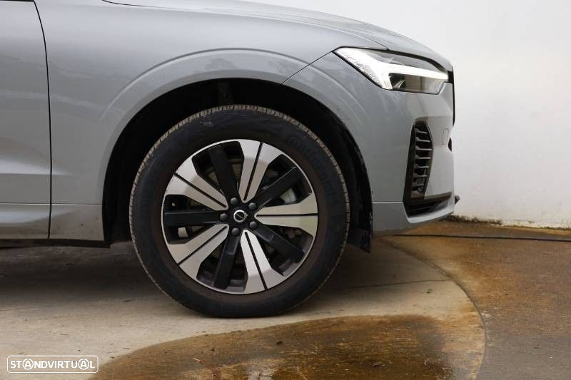 Volvo XC 60 2.0 T6 PHEV Plus Dark AWD - 26
