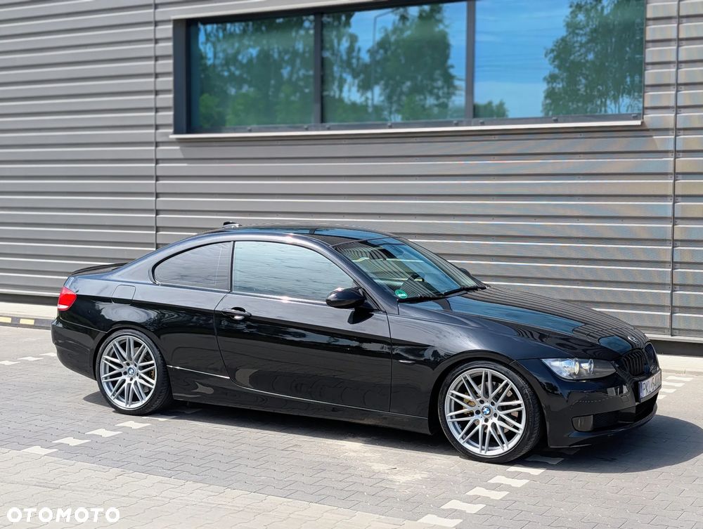 BMW Seria 3 330d - 4