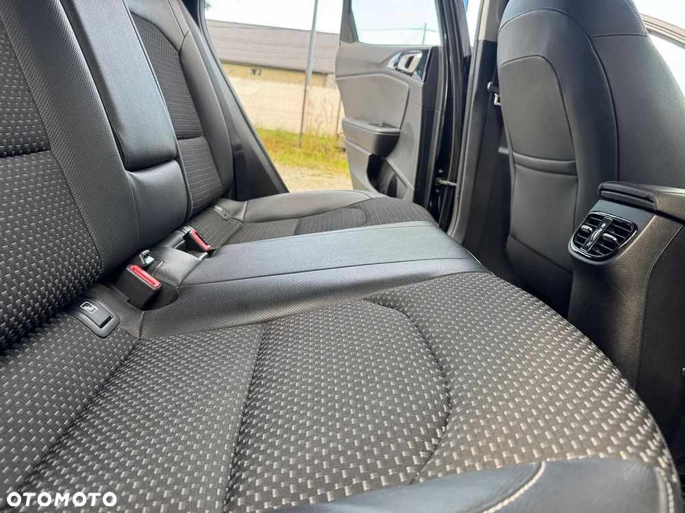 Kia XCeed 1.4 T-GDI OPF VISION - 25