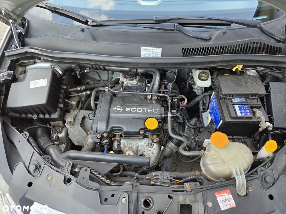 Opel Corsa 1.0 12V - 24