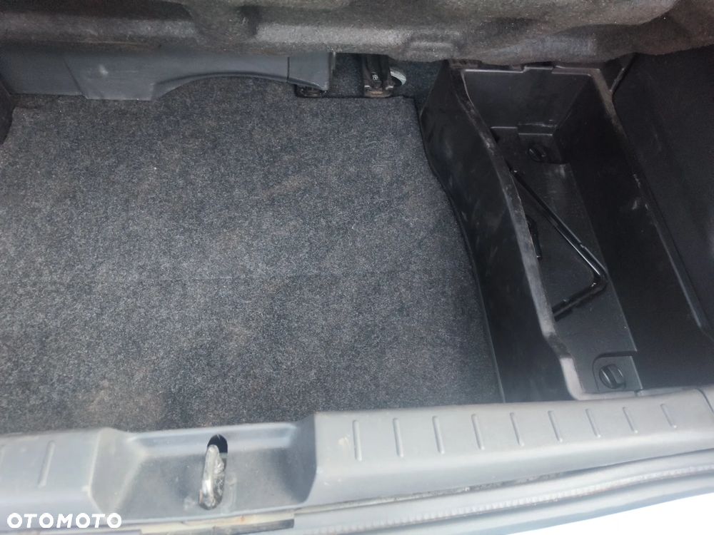 Toyota Yaris 1.3 Automatik Sol - 25