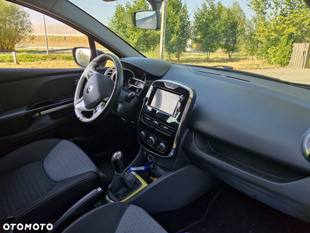 Renault Clio TCe 90 Luxe - 8