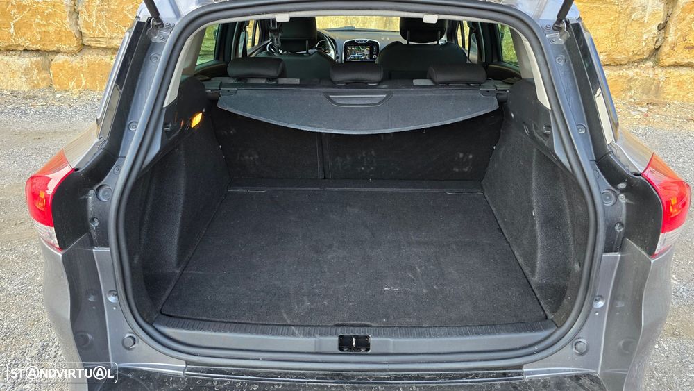 Renault Clio Sport Tourer - 49