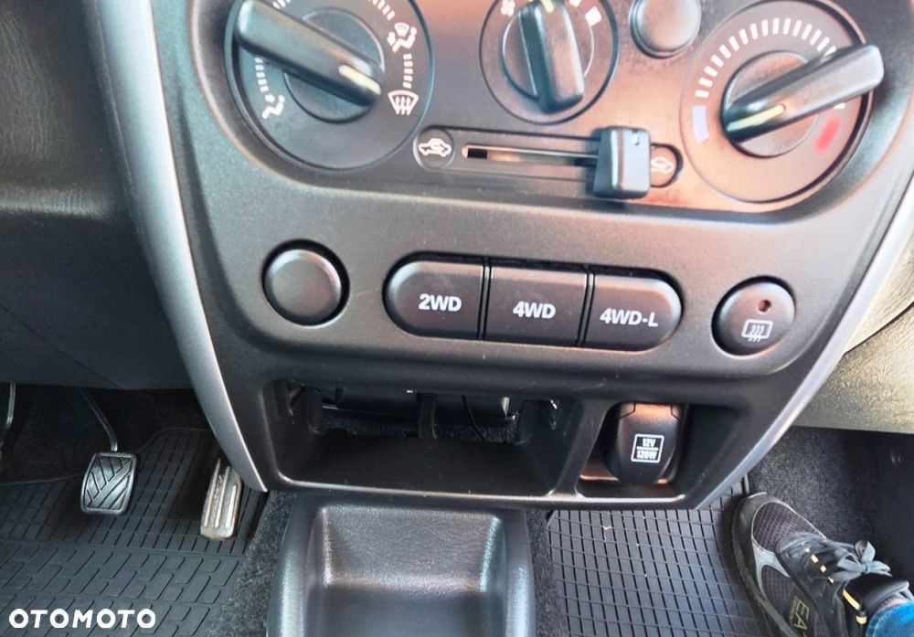 Suzuki Jimny - 9