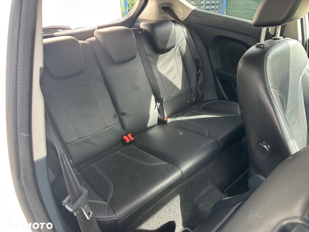 Ford Fiesta 1.6 Ti-VCT S - 14