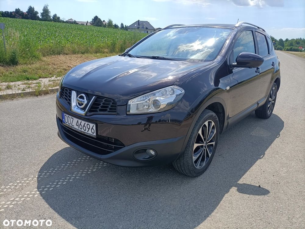 Nissan Qashqai - 1