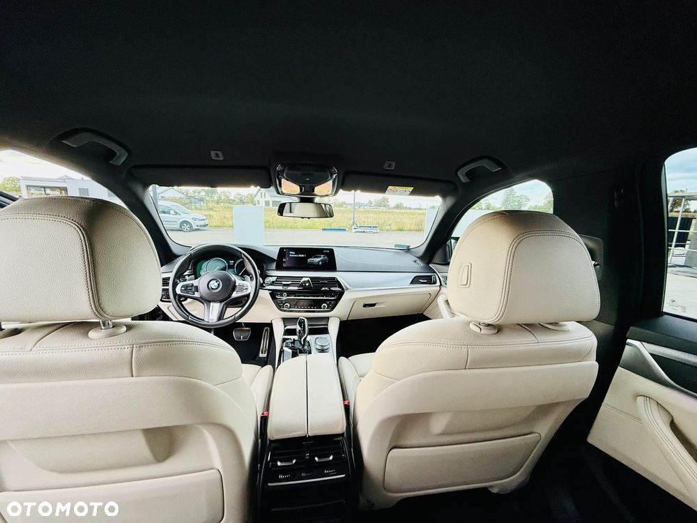 BMW Seria 5 530i xDrive M Sport sport - 6
