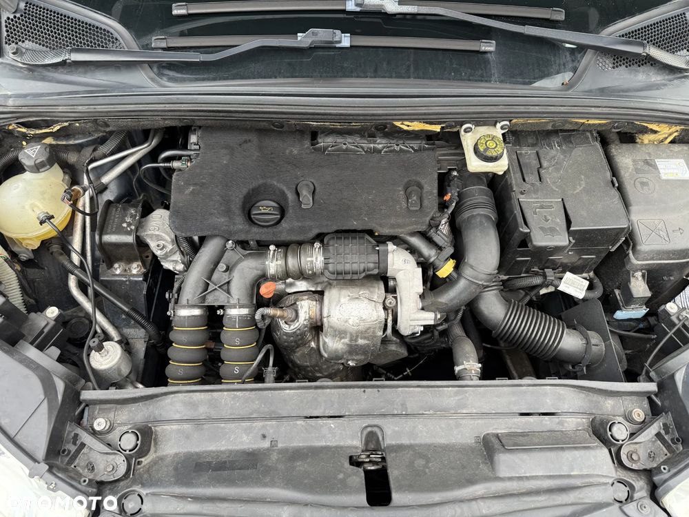 Citroën C4 1.6 HDi Attraction - 9
