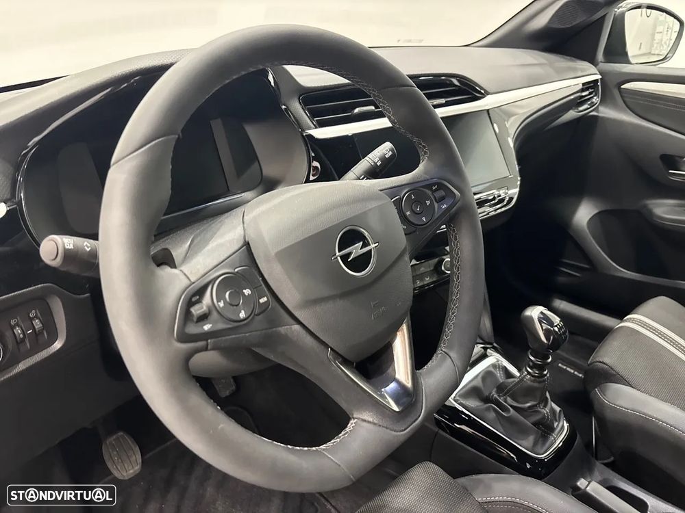 Opel Corsa 1.2 T GS - 12