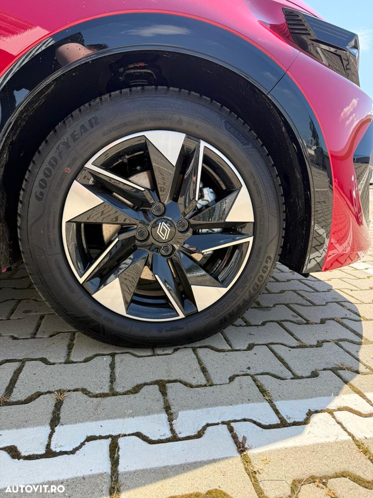 Renault Clio VI E-Tech 160 HEV Techno - 10