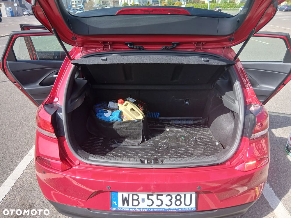 Hyundai i30 1.4 Classic + - 10