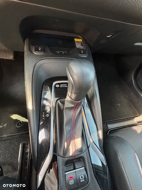 Toyota Corolla 2.0 Hybrid GR Sport - 6