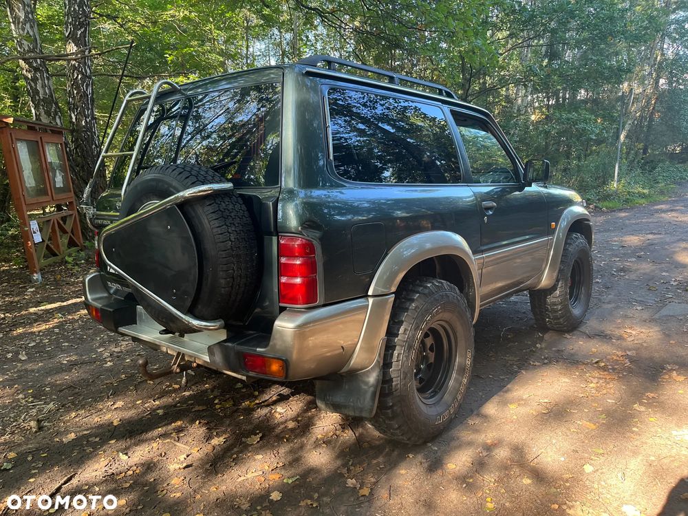 Nissan Patrol 2001 photo 4
