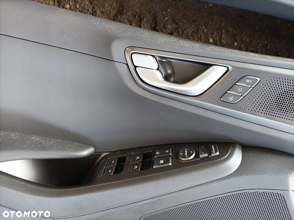 HYUNDAI IONIQ IV 4 LIFT FOTELE KANAPA GRZANE BOCZKI SKORA - 16