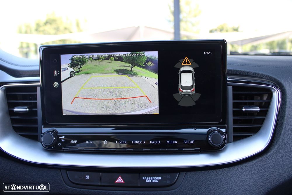 Kia XCeed 1.6 GDi PHEV First Edition+SRF - 19