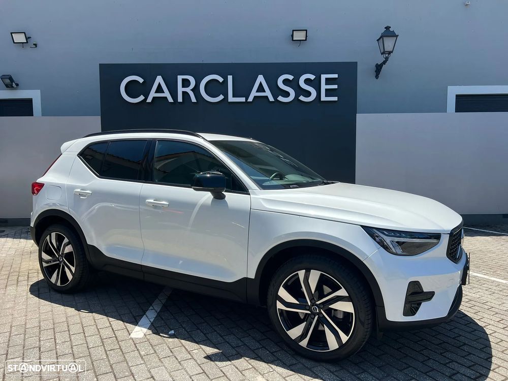 Volvo XC 40 2.0 B3 Plus Dark - 11