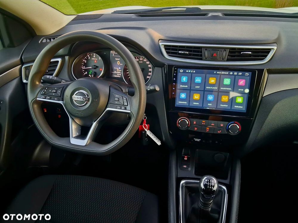 Nissan Qashqai - 23