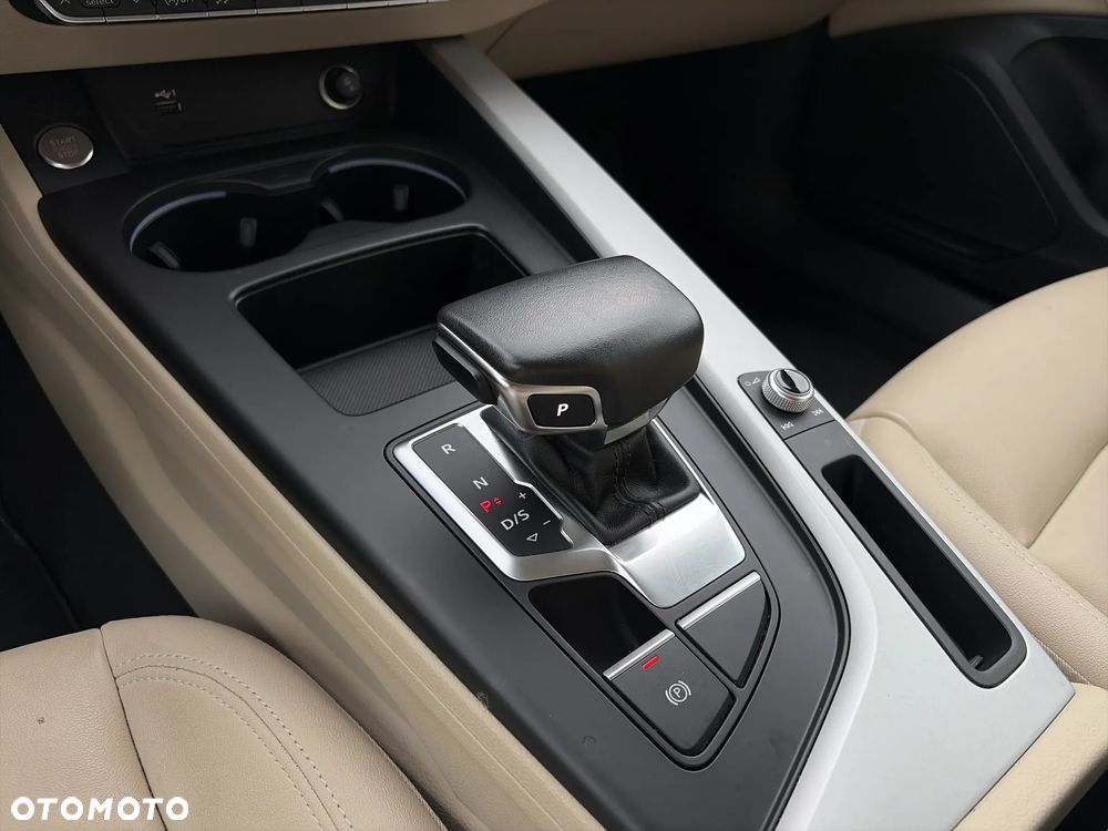 Audi A4 Avant 40 TDI mHEV Quattro S tronic - 17