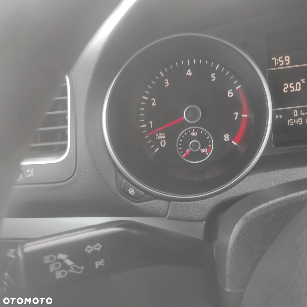 Volkswagen Golf - 26