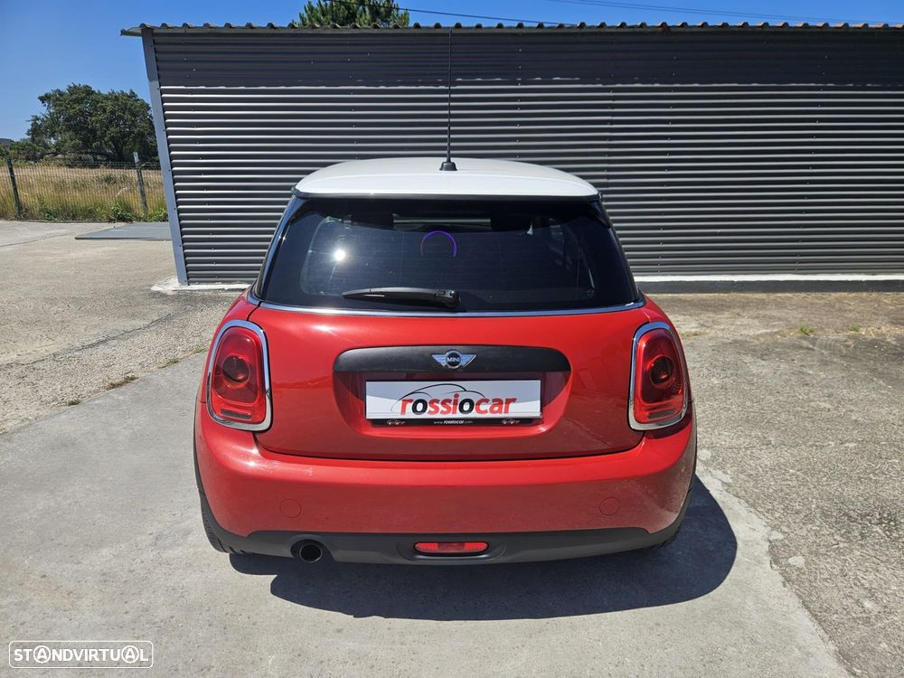 MINI 3 Portas One D - 11