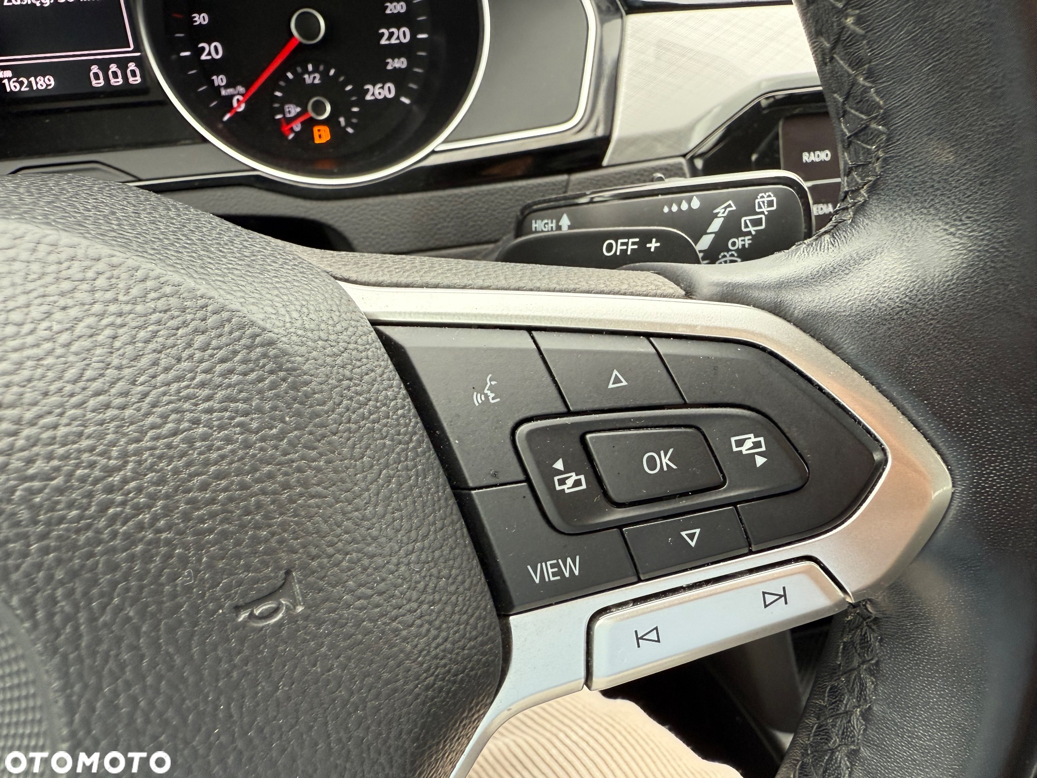 Volkswagen Passat 2.0 TDI EVO Business DSG - 20