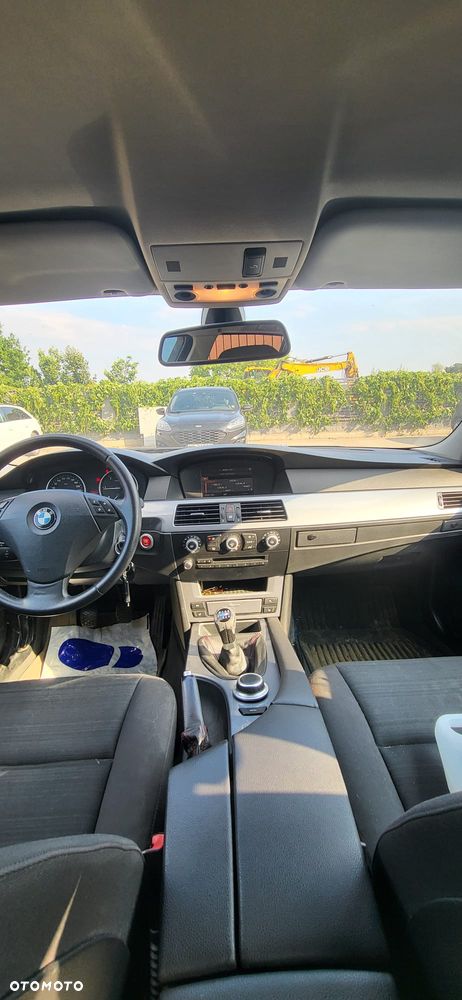 BMW Seria 5 520d - 7