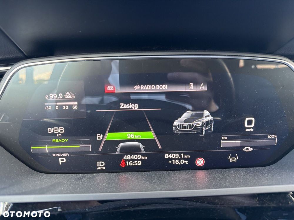 Audi e-tron - 35
