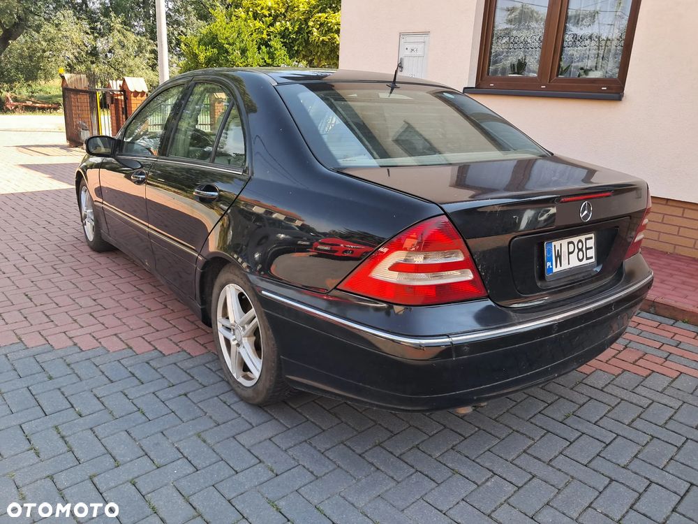 Mercedes-Benz Klasa C 280 Elegance 4-Matic - 6