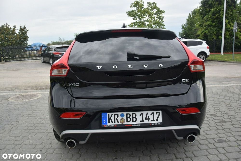 Volvo V40 D2 - 13