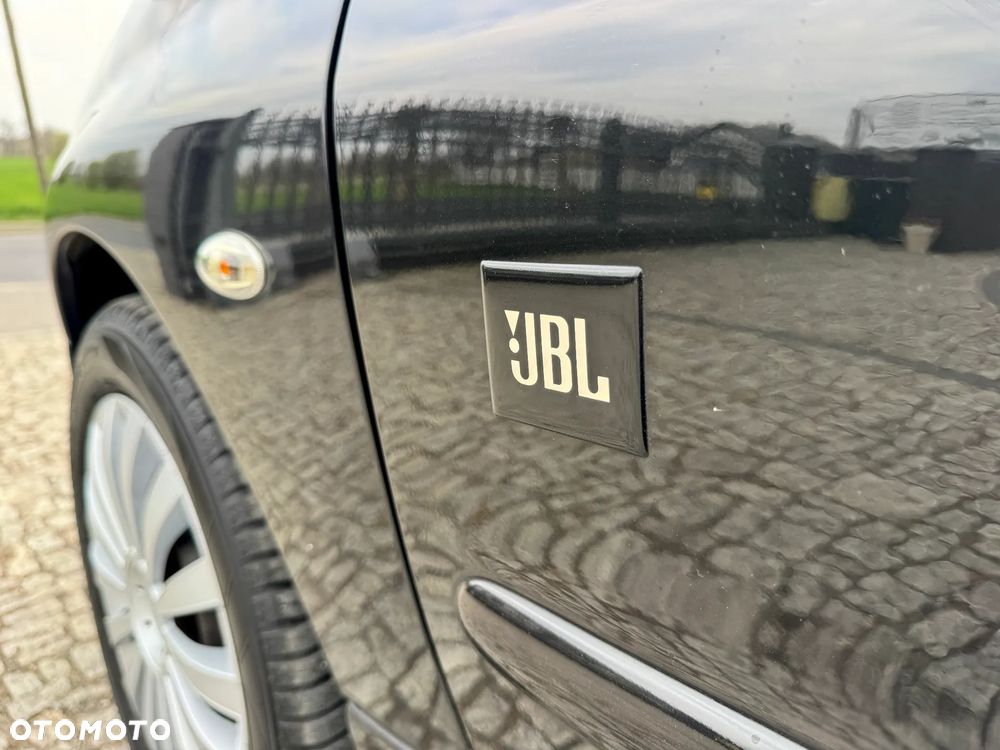 Peugeot 206 110 JBL - 16