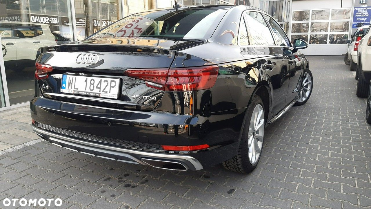 Audi A4 - 4