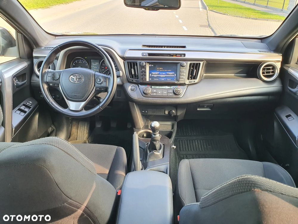 Toyota RAV4 2.0 Premium 4x4 - 10