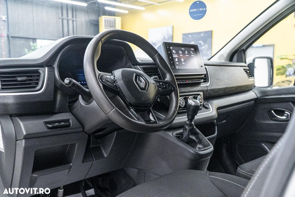 Renault Trafic 2.0 Blue dCi 150 S&S L2 8+1 Zen - 7