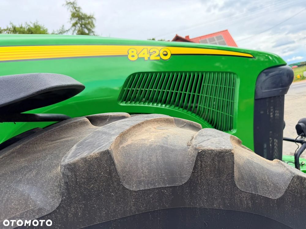 John Deere 8420 - 10