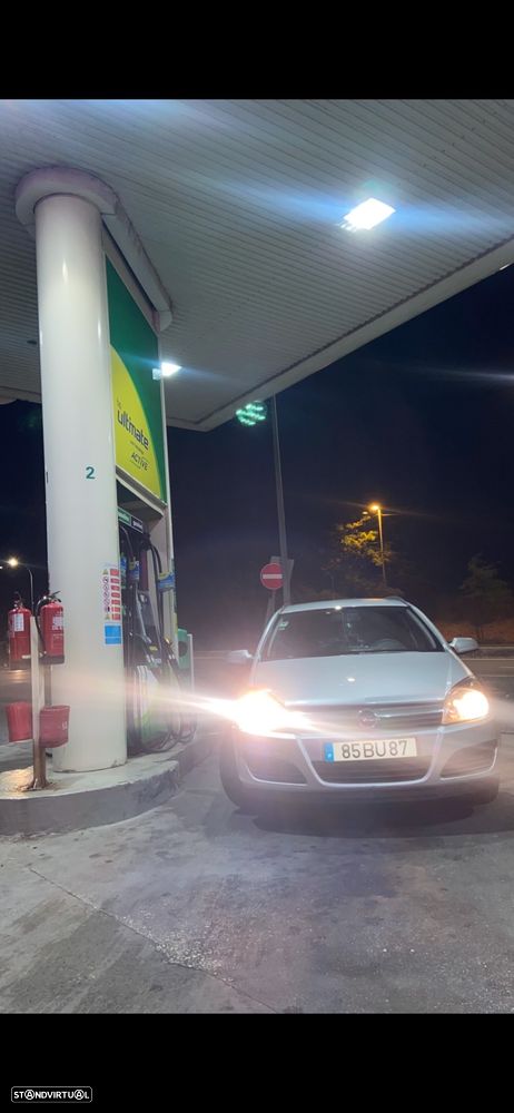 Opel Astra 1.3 CDTI Cosmo - 3