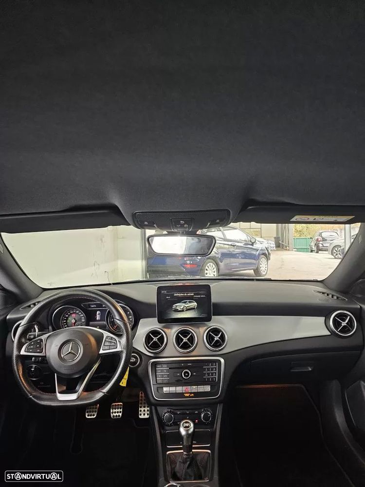 Mercedes-Benz CLA 180 d AMG Line - 28