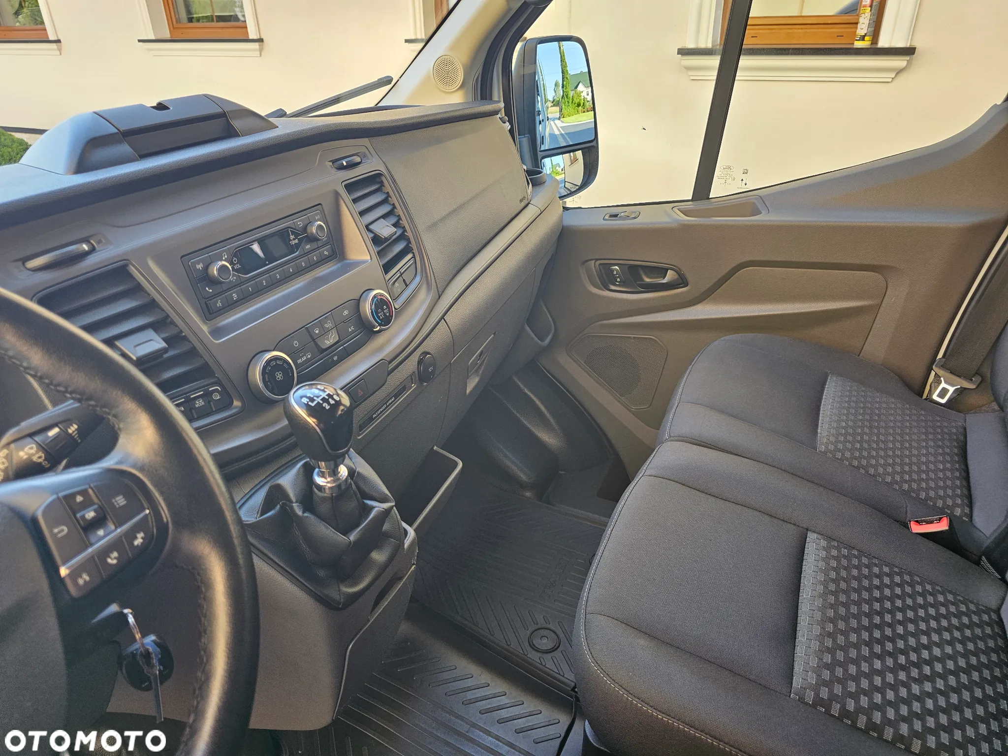 Ford Transit 350 L3H2 Ambiente (bryg.) - 23
