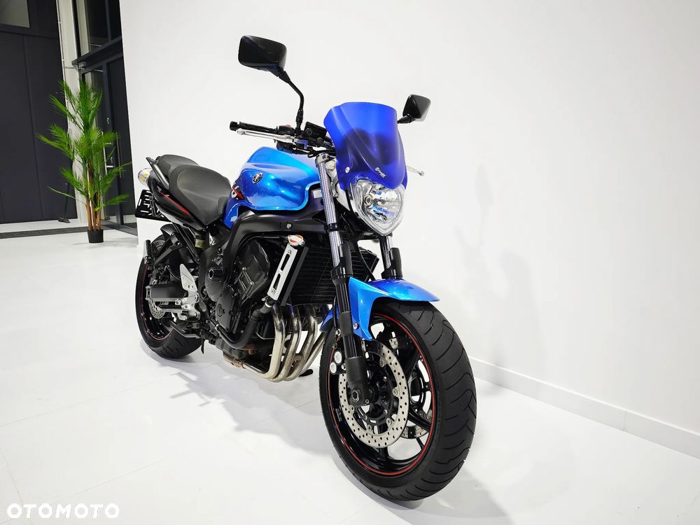 Yamaha FZ - 6