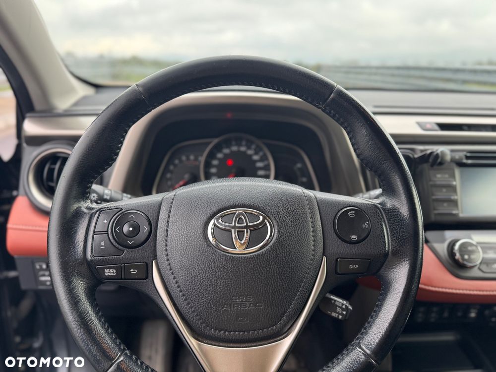 Toyota RAV4 2.0 D-4D Premium - 25