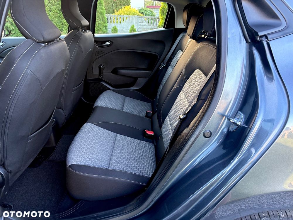 Renault Clio TCe 90 EVOLUTION - 21