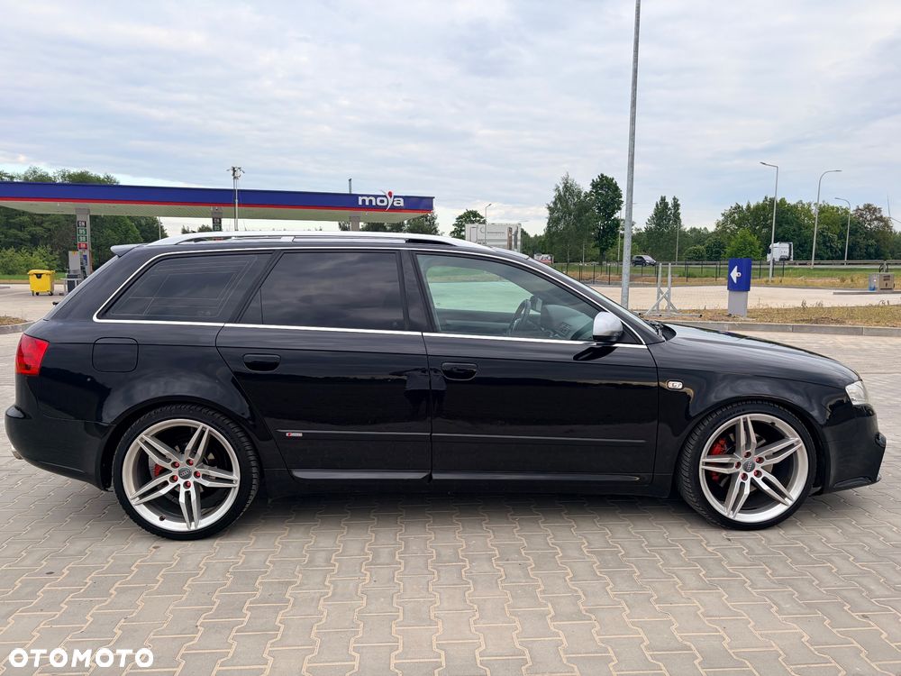 Audi A4 Avant 2.0 TDI Quattro - 8