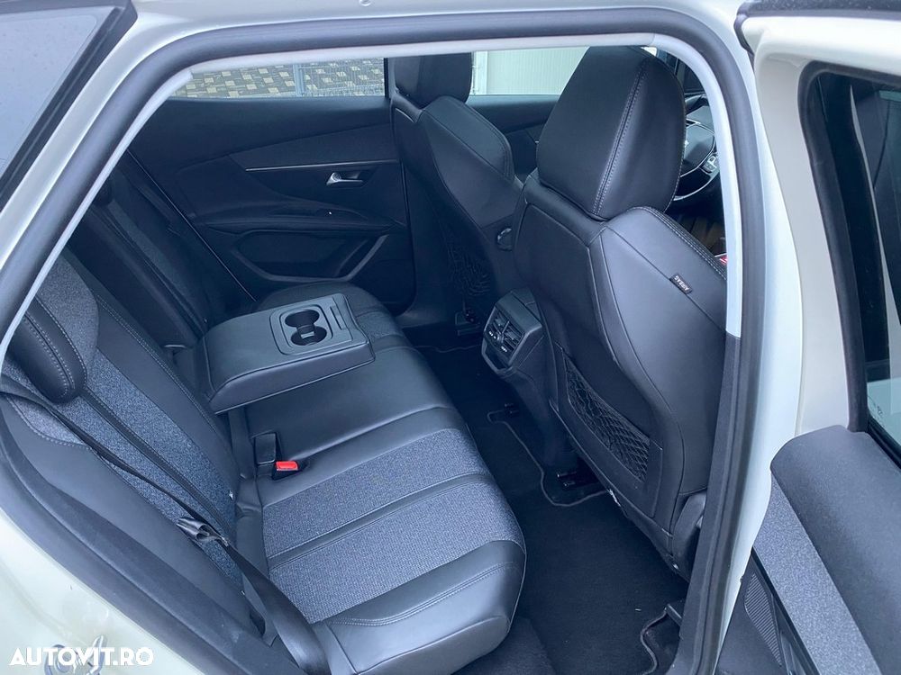 Peugeot 3008 PureTech 130 Stop & Start Access - 11