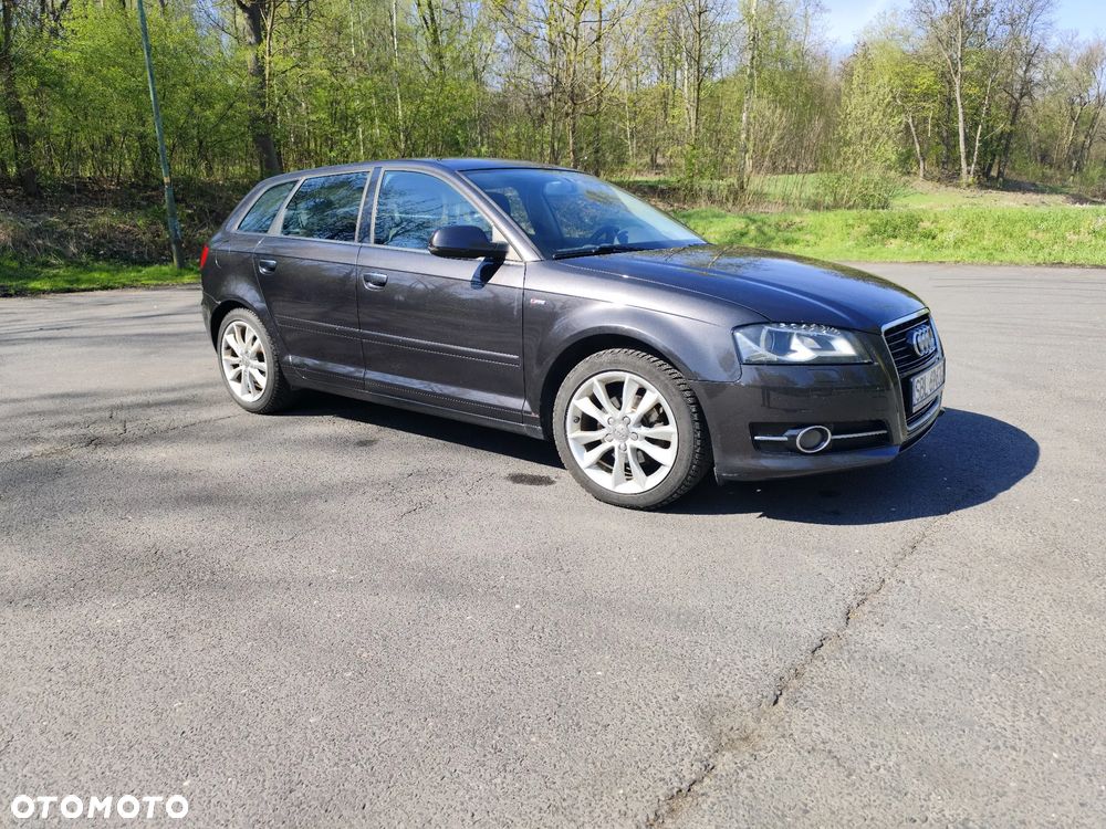 Audi A3 Sportback 1.6 TDI DPF Ambition - 2