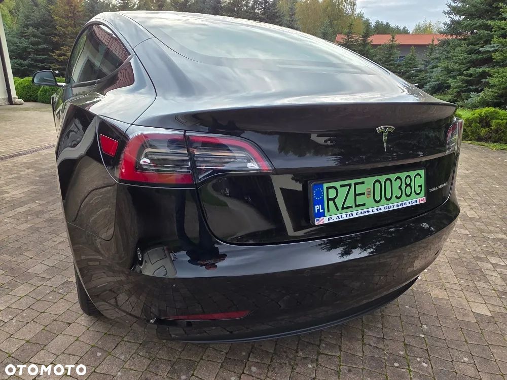 Tesla Model 3 Langstreckenbatterie Allradantrieb Dual Motor - 10