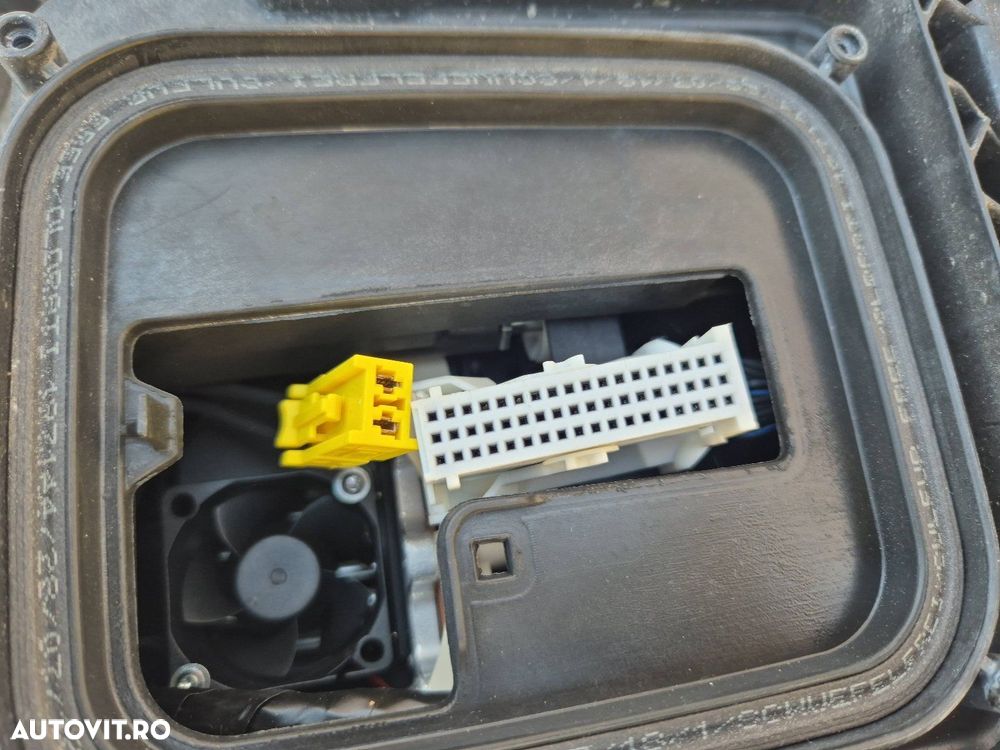Far dreapta Mercedes E-Class W213 Multibeam Full LED A2139067606 - 11
