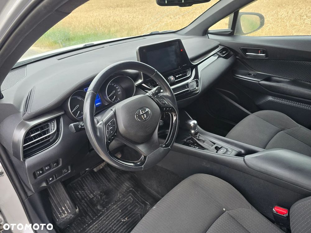 Toyota C-HR Style Selection - 11
