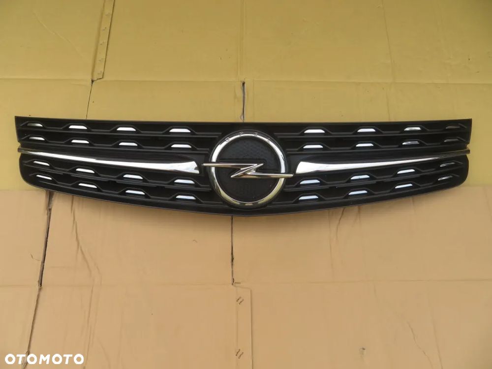 ATRAPA GRILL OPEL ZAFIRA D 19R- CHROM DEMONTAŻ KRAKÓW - 1