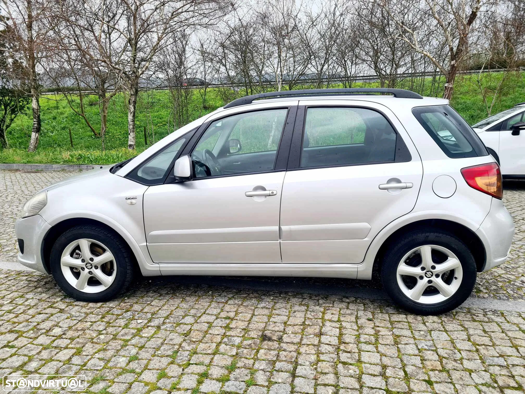 Suzuki SX4 1.6 DDiS GLA Outdoor Line - 8