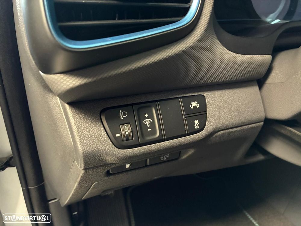Hyundai Ioniq 1.6 GDI HEV - 17
